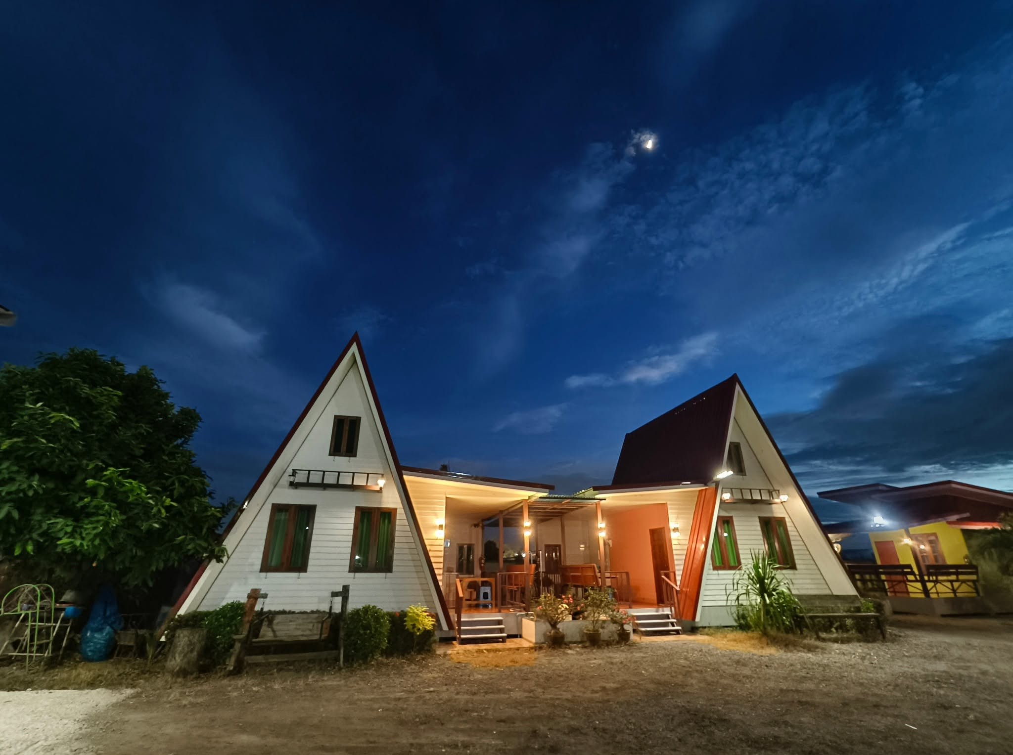 บรรยากาศสวนธรรมชาติ บ้านโบว์รีสอร์ท ฉะเชิงเทรา