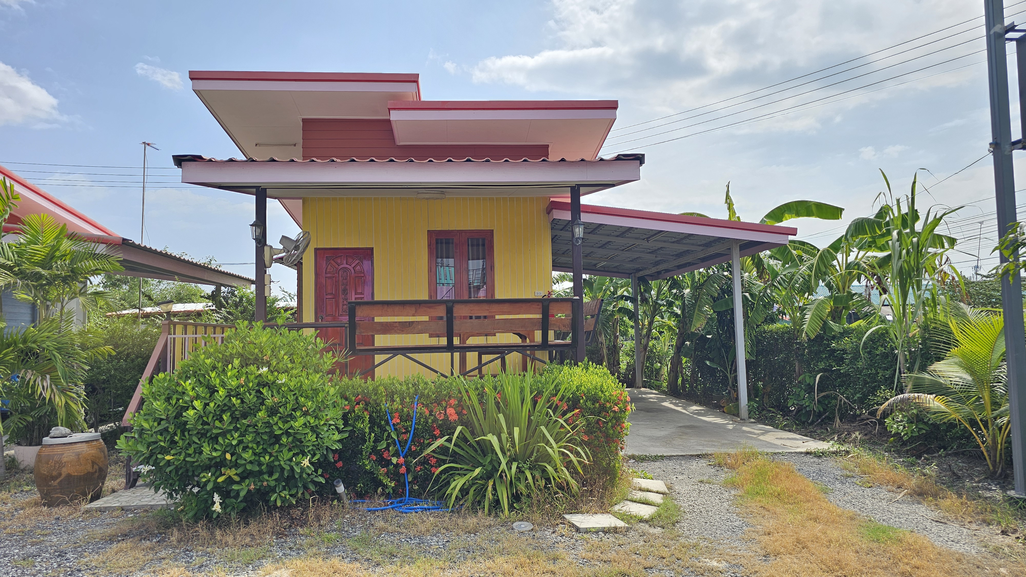 บ้านเหลืองเลม่อน บ้านโบว์รีสอร์ท ฉะเชิงเทรา