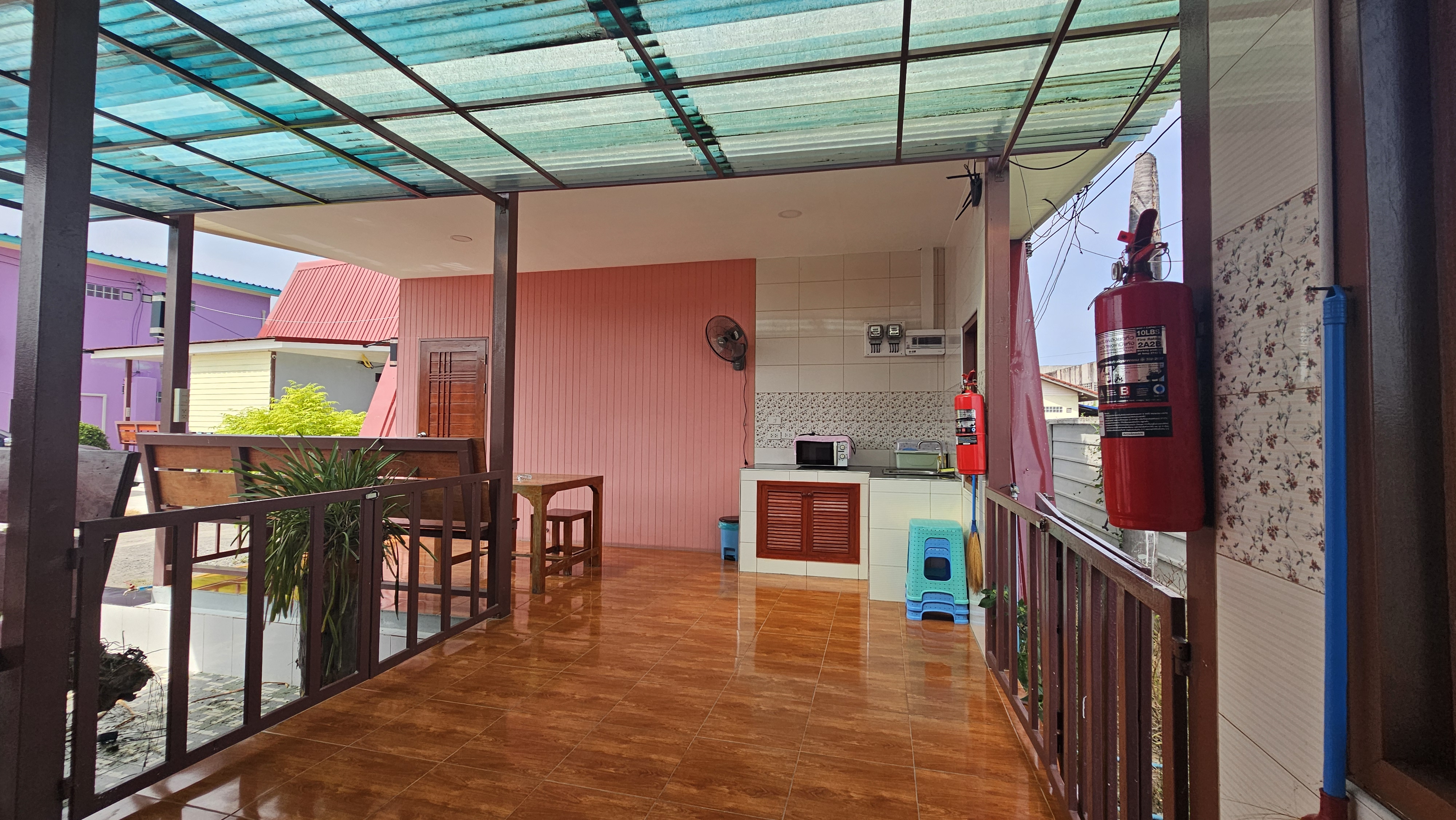 บ้านแฟดทรงA ซ้าย-ขวา ภาพหลัก
